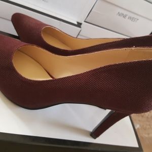NEW Nine West- see spot